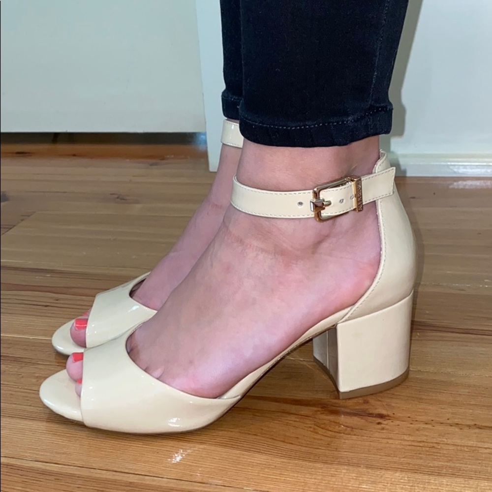 Alex Marie Shiny Tan Heel